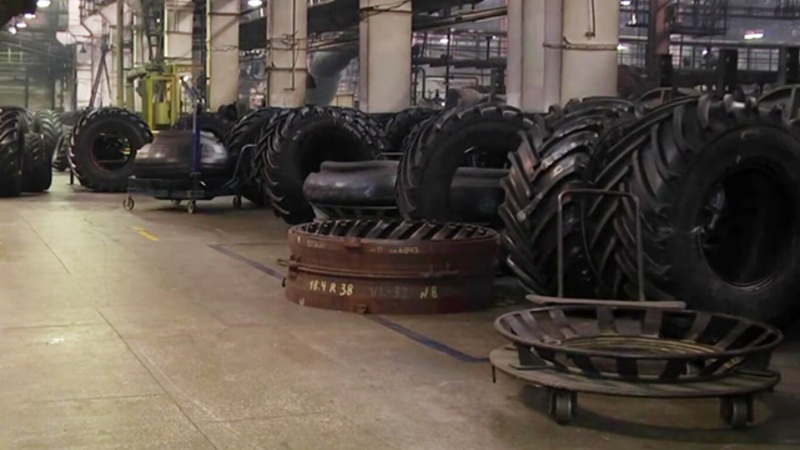 В Росстате выяснили, сколько шин выпустили российские заводы за неполный 2025 год
