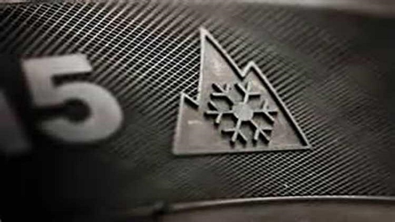 В Эстонии повысились требования к зимней резине