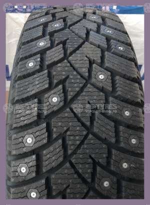 Delinte Winter WD42 275/40 R20 106T