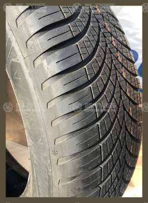 Goodyear Vector 4Seasons G3 265/45 R20 108W